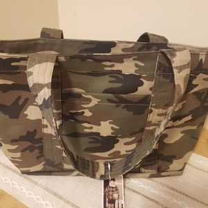 Quilted Koala camouflage tote / Crossbody